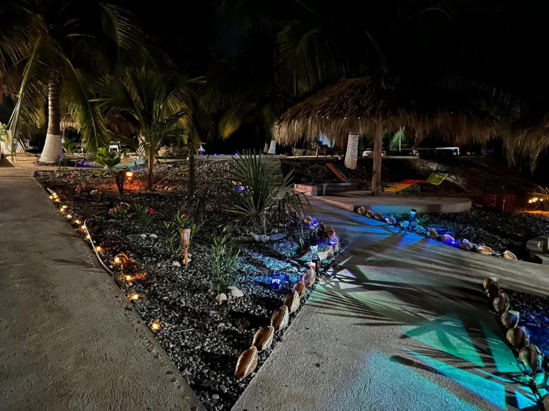 Casa Las Palmas Playa La Saladita Zihuatanejo Buitenkant foto