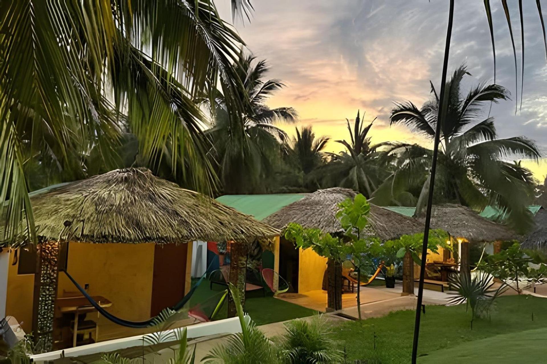 Casa Las Palmas Playa La Saladita Zihuatanejo Buitenkant foto